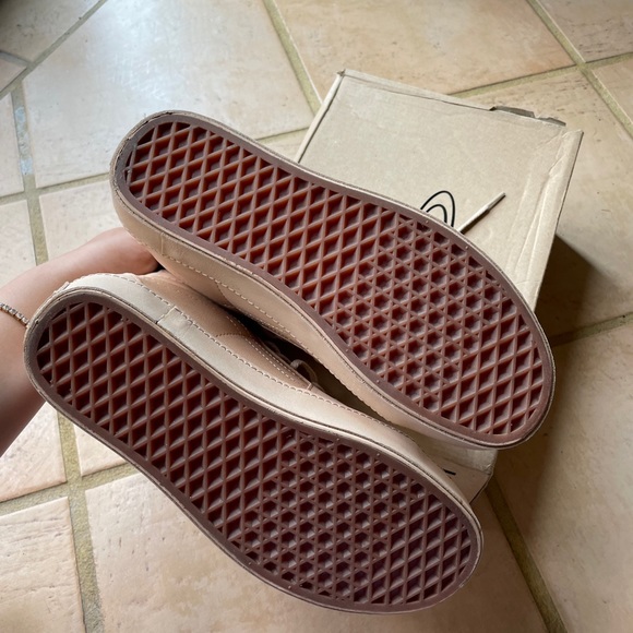 NEW IN BOX Vivienne Westwood X Vans sk8-Hi - Picture 7 of 7